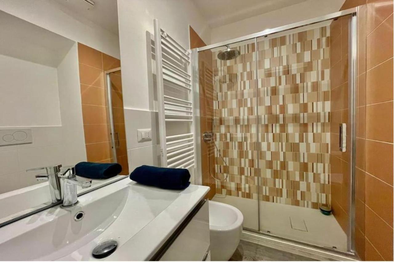 Appartamento In Centro A Milano Con A/C & Wi-Fi المظهر الخارجي الصورة